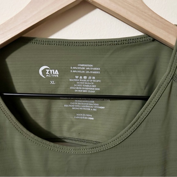 Zyia Active Womens Green Athletic Tank Top Size XL Stretch - Picture 5 of 7